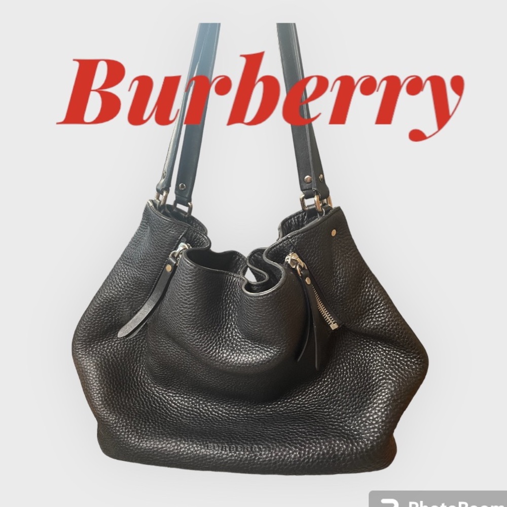 ❌SOLD - other site❌. Authentic Burberry Maidstone Handbag 👜